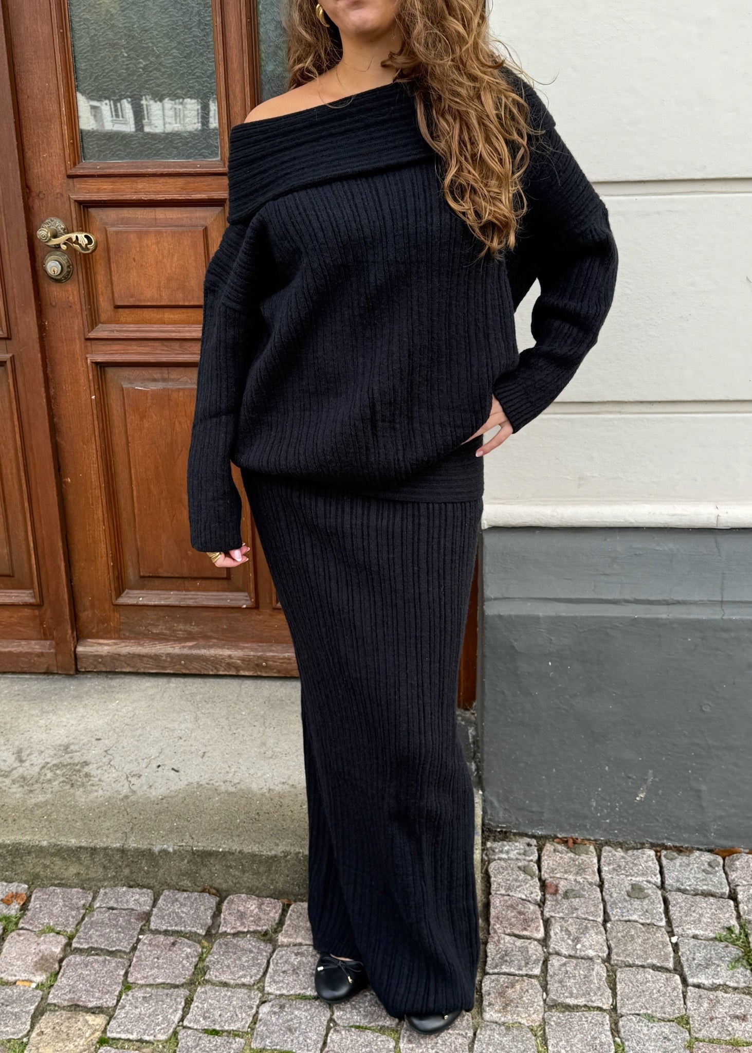 Off Shoulder Strik Sæt - Sort - ByStenholt.dk