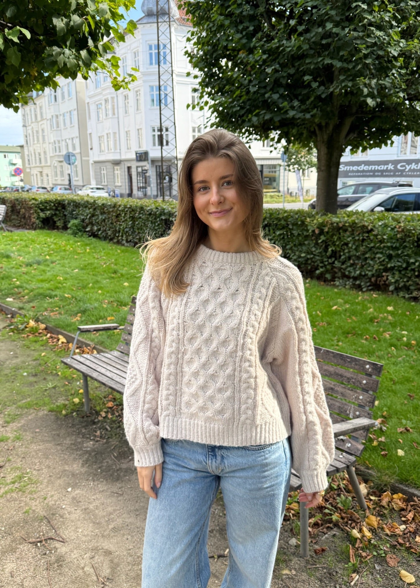 Rory Chunky Strik - Beige - ByStenholt.dk