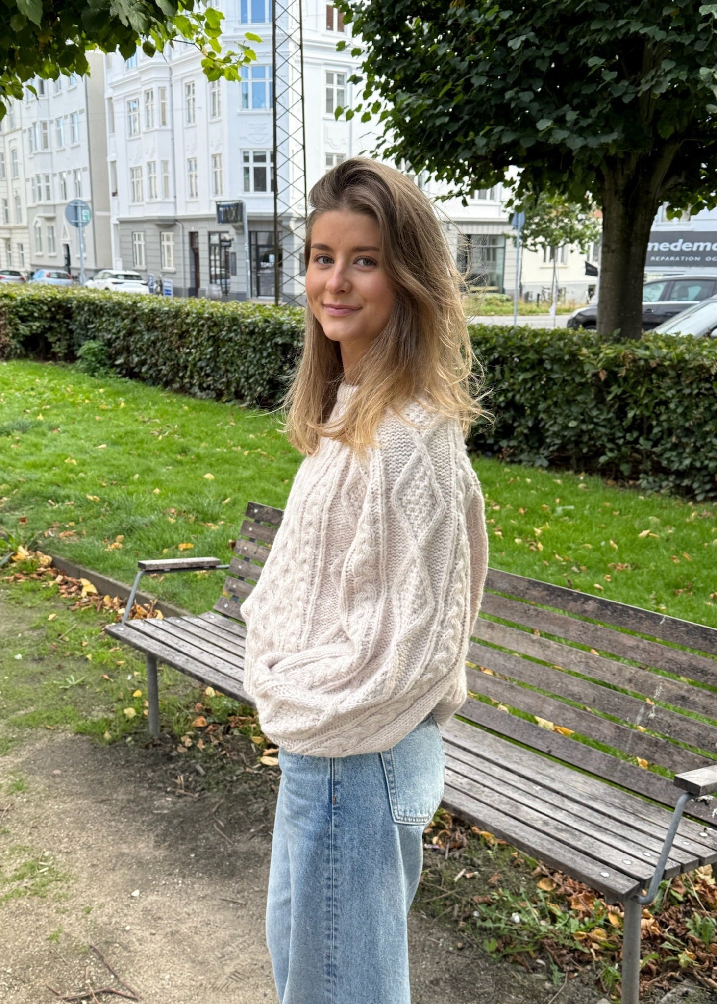 Rory Chunky Strik - Beige - ByStenholt.dk