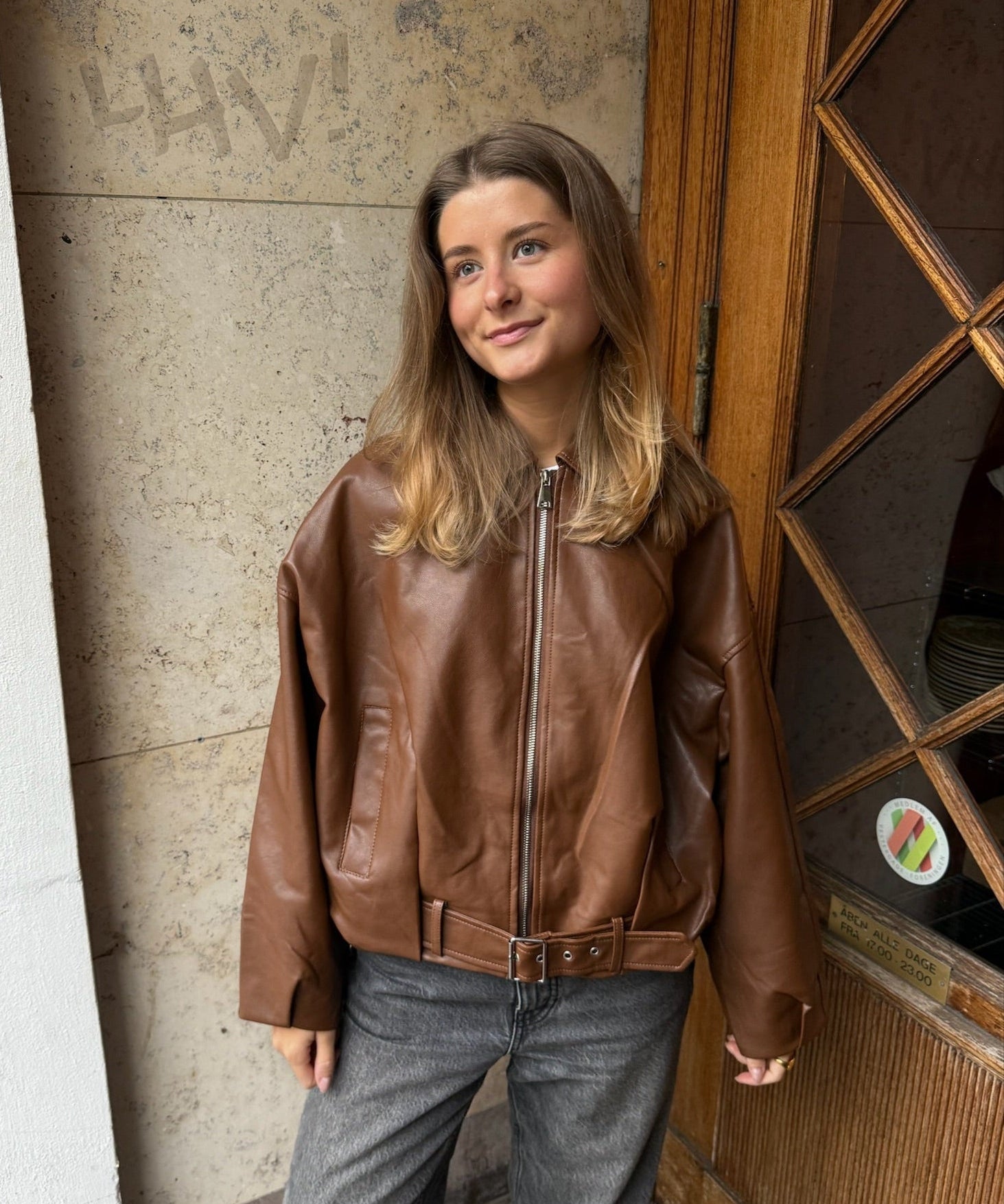 Amira Belted Lædderjakke - Camel - ByStenholt.dk