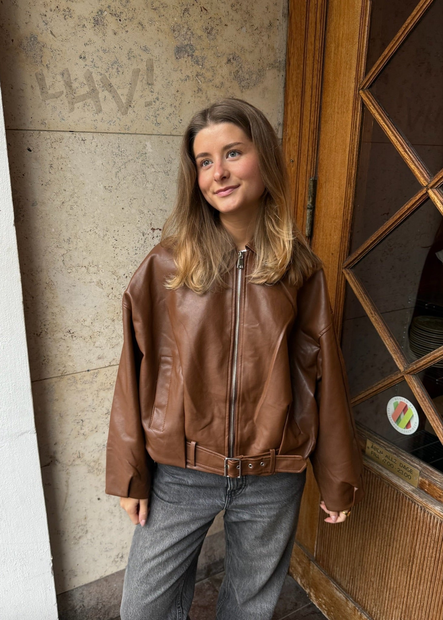 Amira Belted Lædderjakke - Camel - ByStenholt.dk