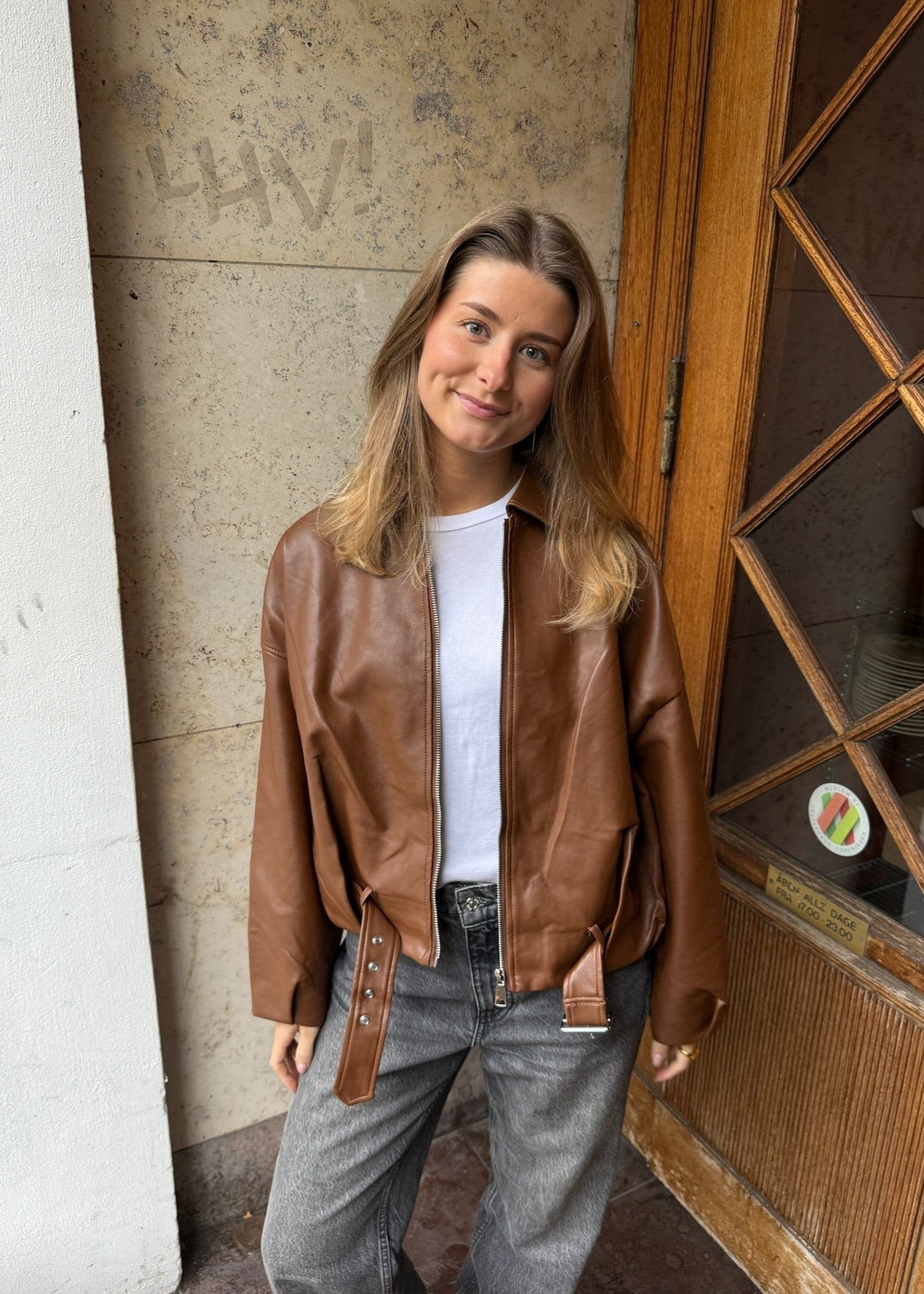 Amira Belted Lædderjakke - Camel - ByStenholt.dk