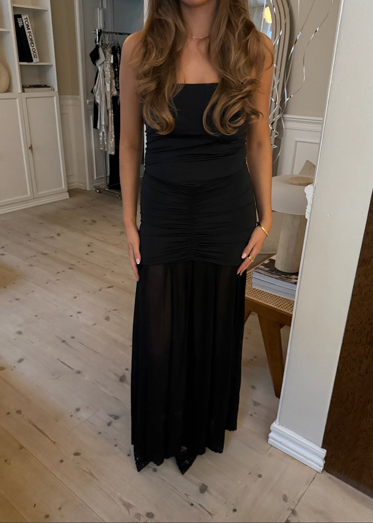 Aura Mesh Maxi Kjole - Sort - ByStenholt.dk