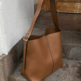 Ava Skuldertaske - Camel - ByStenholt.dk