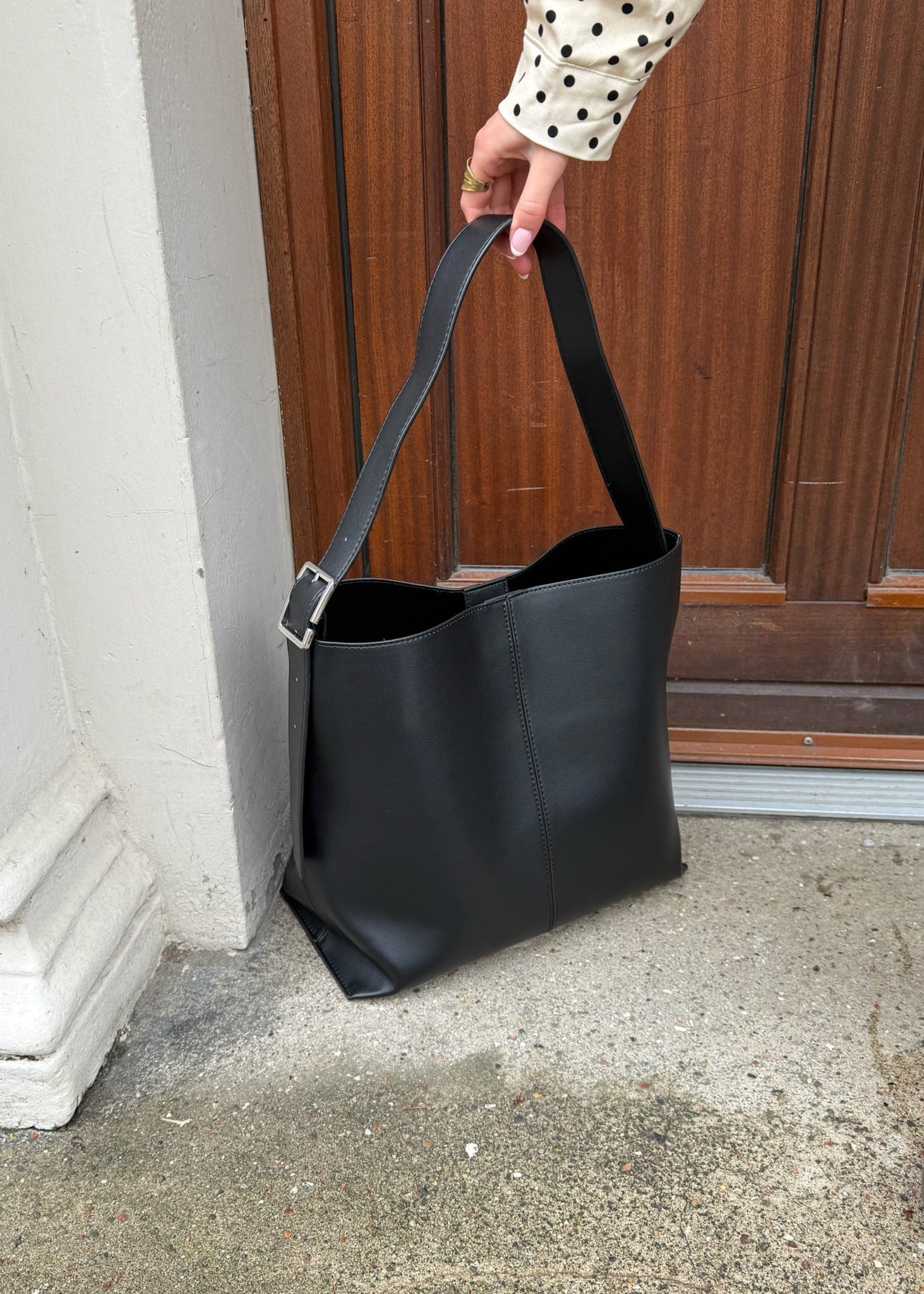 Ava Skuldertaske - Sort - ByStenholt.dk