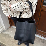 Ava Skuldertaske - Sort - ByStenholt.dk