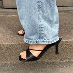 Ebba Sandaler med Hæl - Sort - ByStenholt.dk