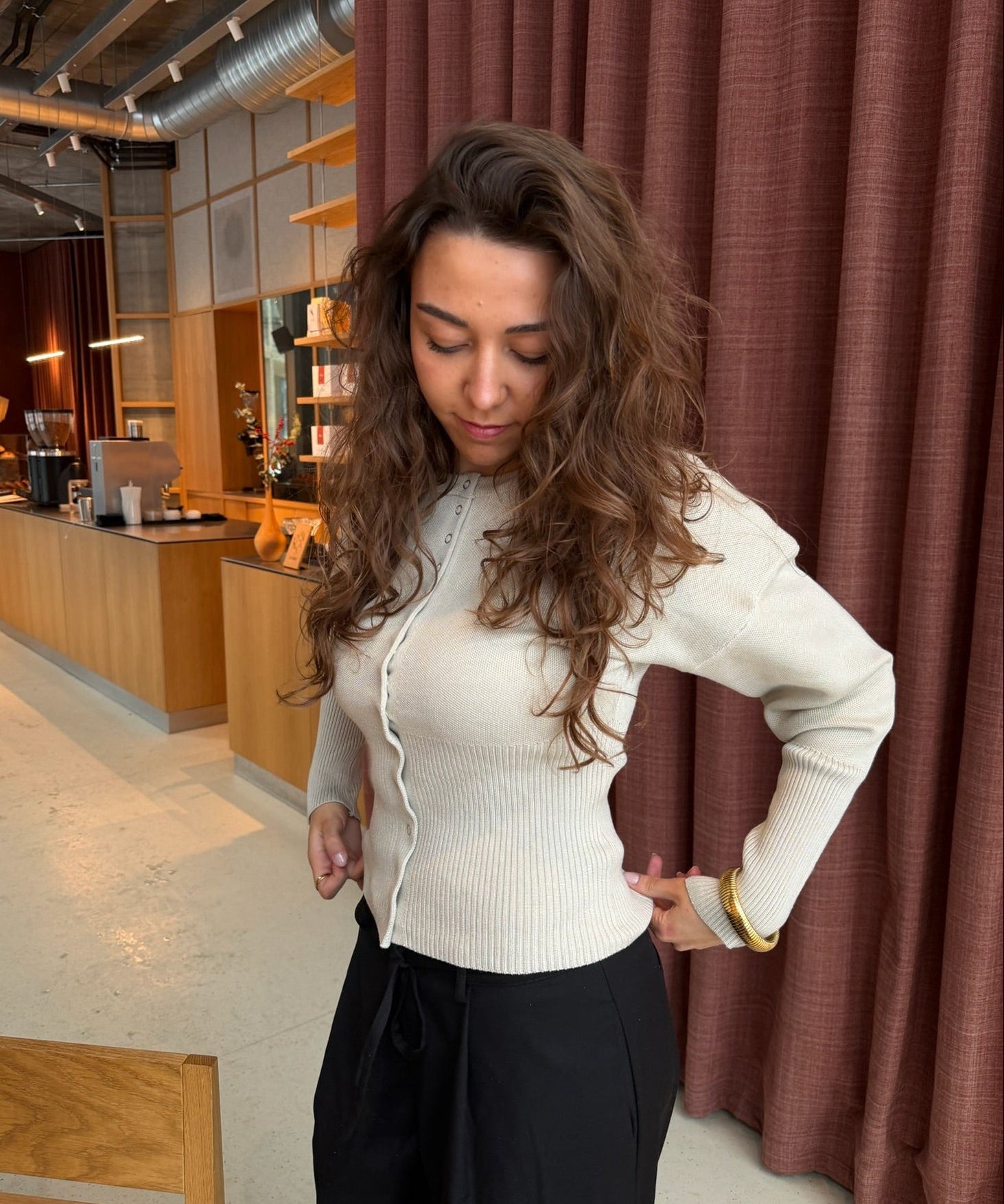 Eline Fitted Cardigan - Taupe - ByStenholt.dk