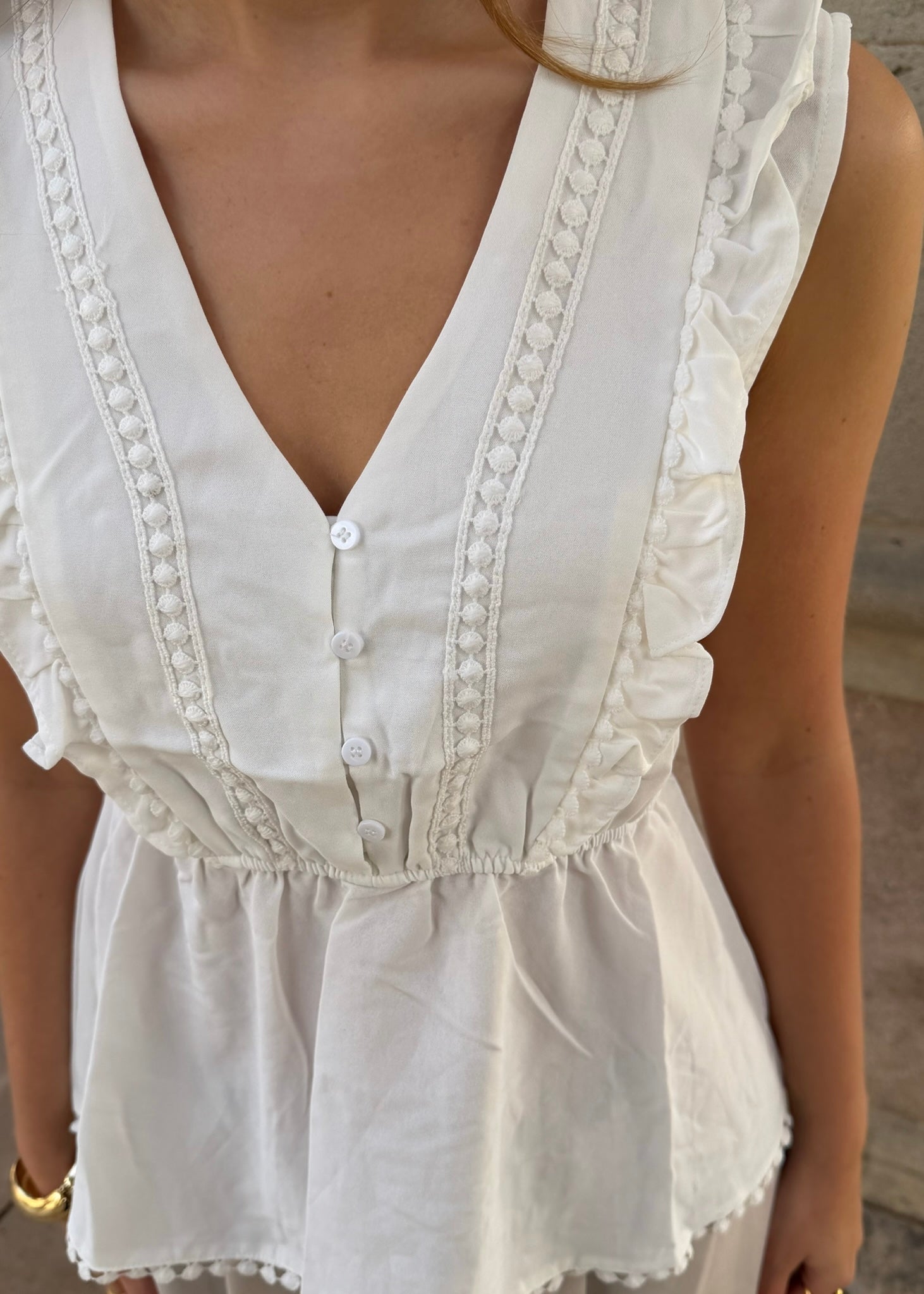 Elinor Top - Hvid - ByStenholt.dk