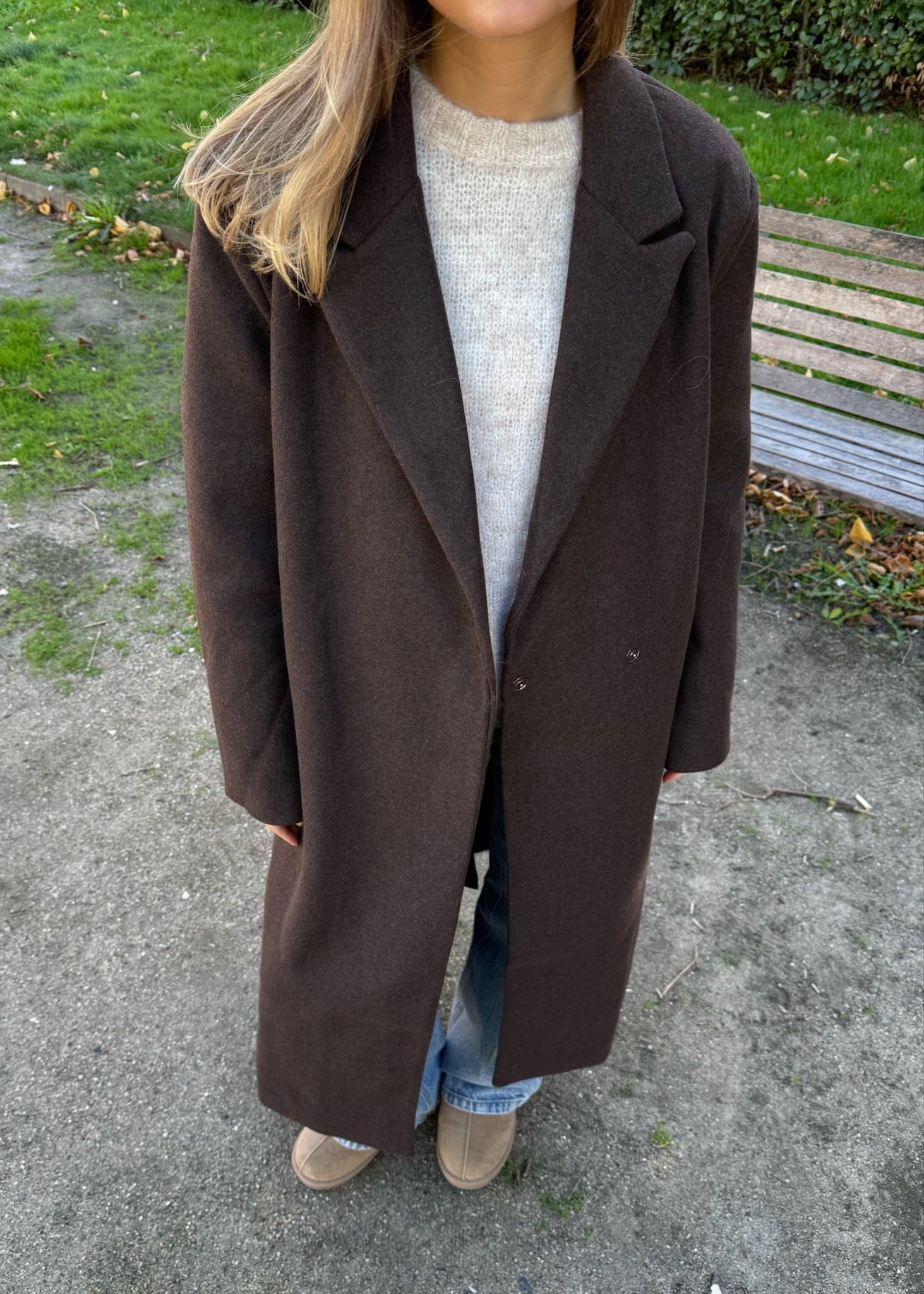 Emma Lang Coat med bælte - Brun - ByStenholt.dk