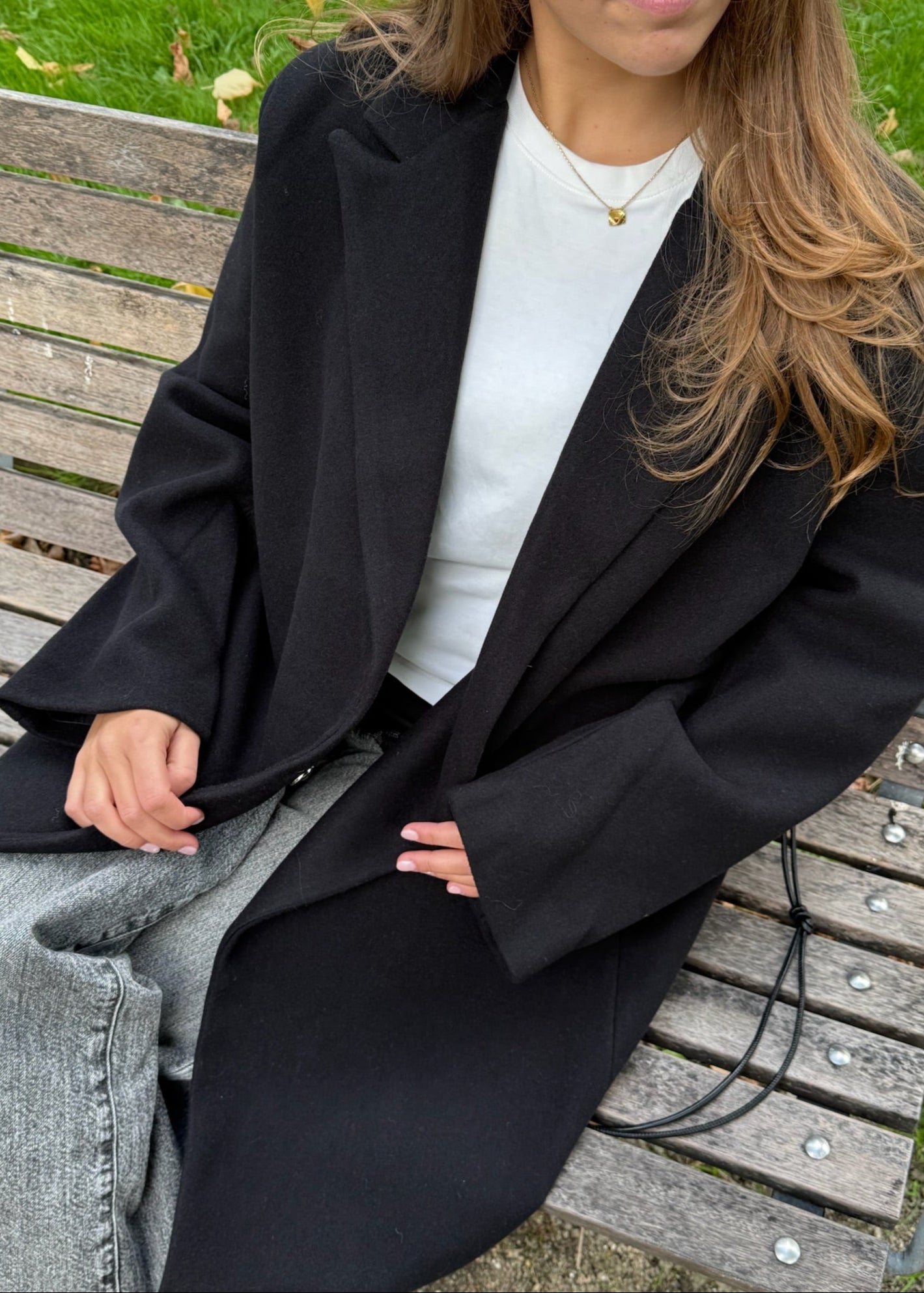 Emma Lang Coat med bælte - Sort - ByStenholt.dk