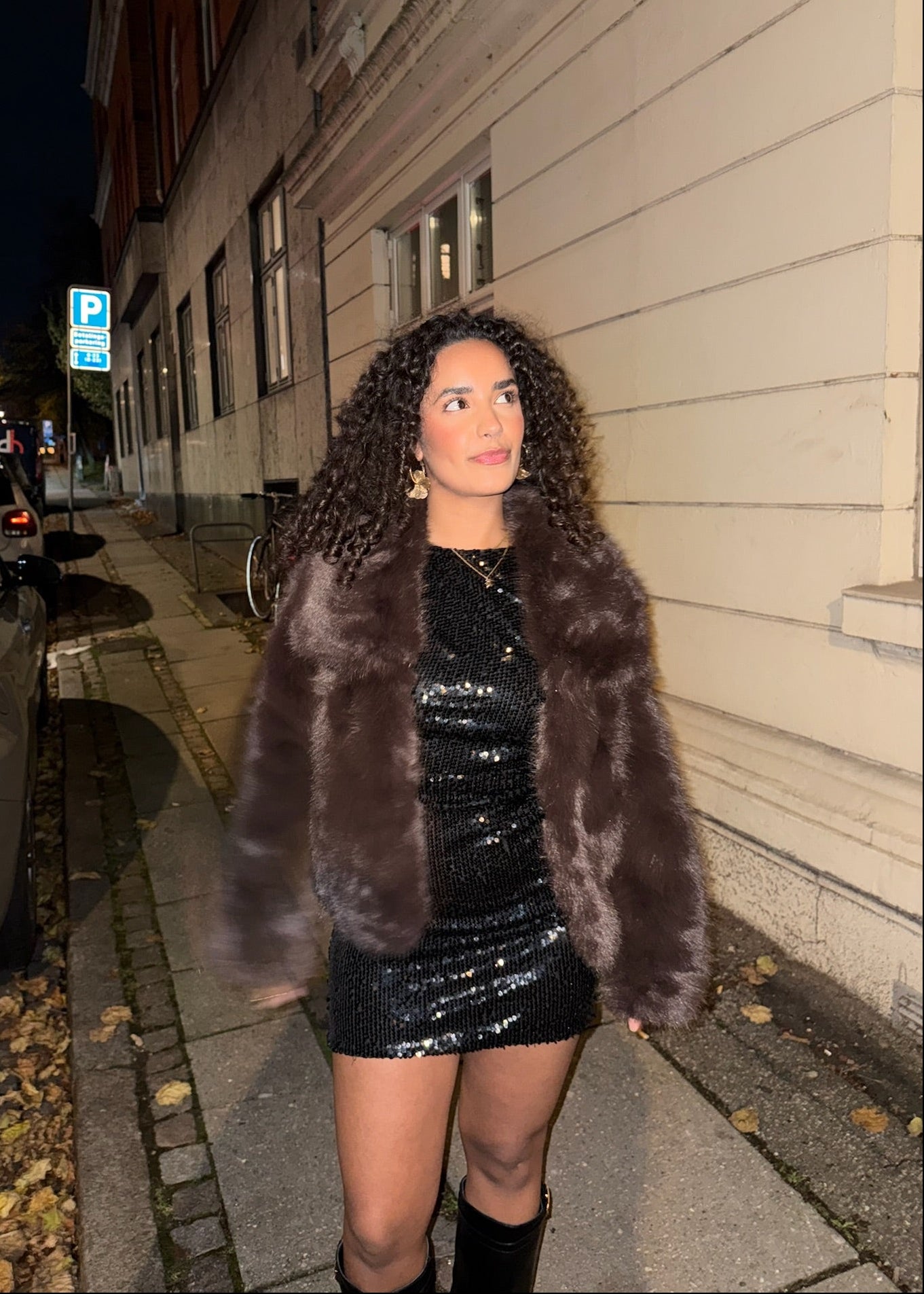 Faux Fur Kort Jakke - Mørkebrun - ByStenholt.dk