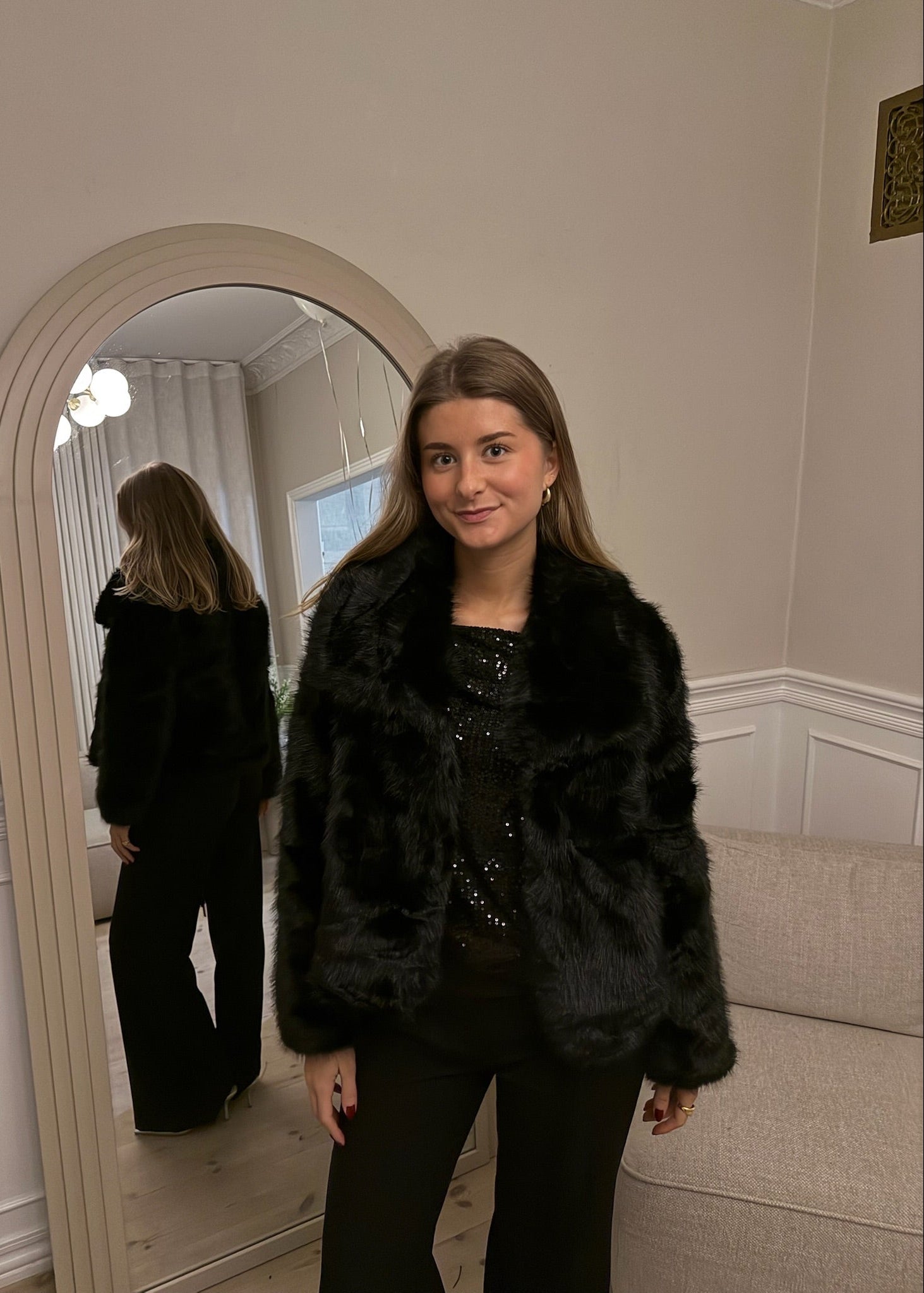 Faux Fur Kort Jakke - Sort - ByStenholt.dk