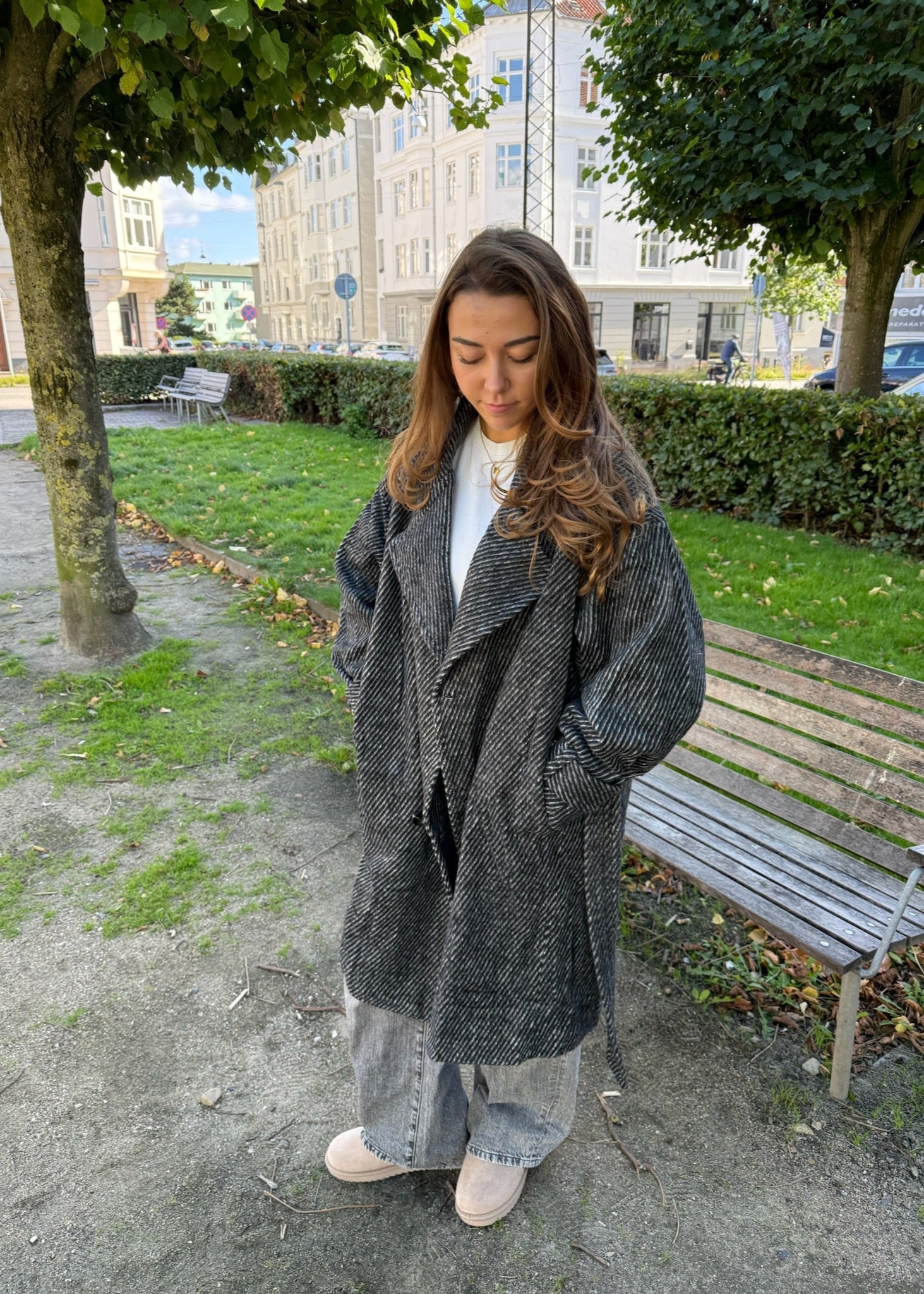 Frida Lang Coat - Sort - ByStenholt.dk