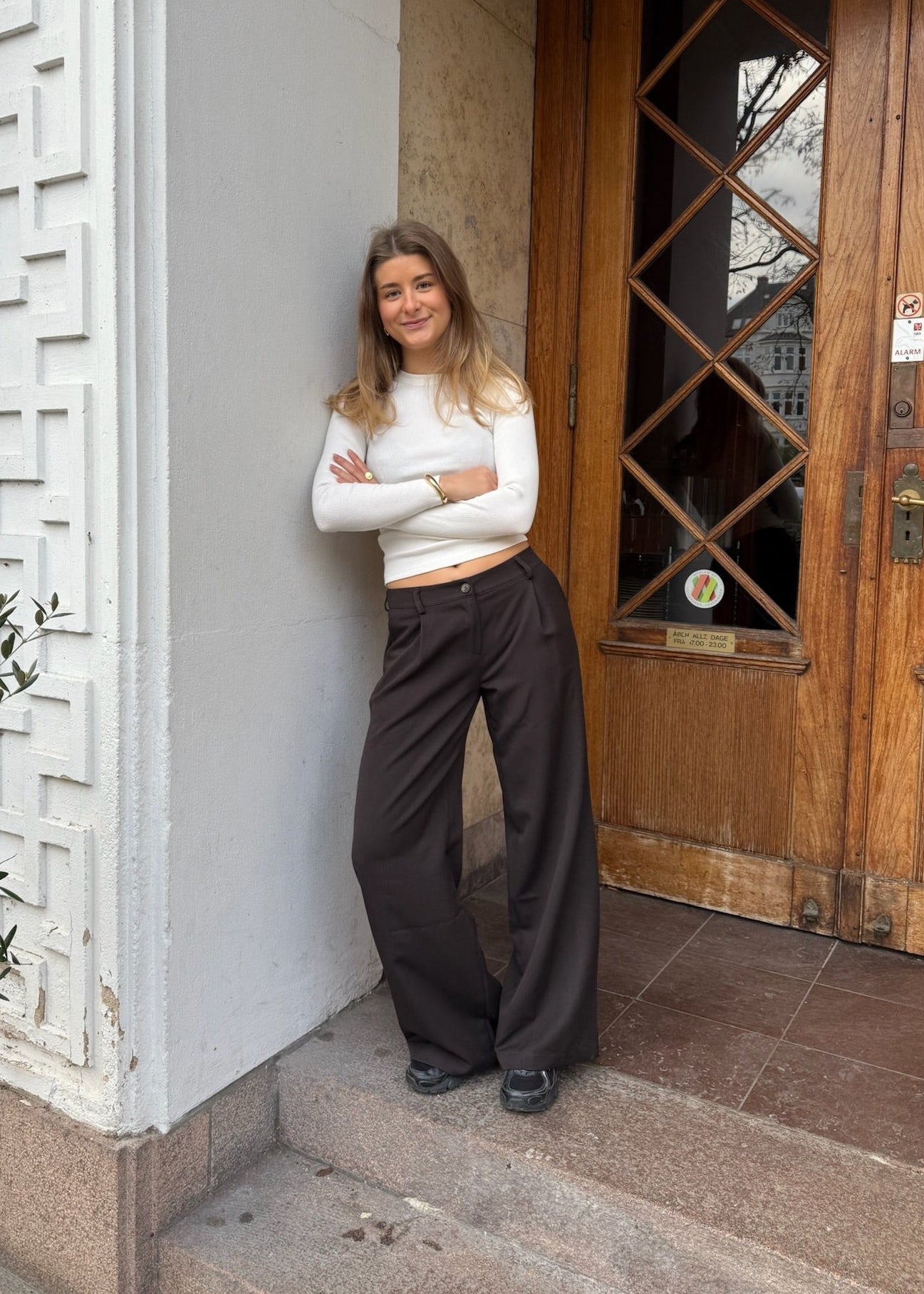 Lara Vide Habitbukser - Mørkebrun - ByStenholt.dk