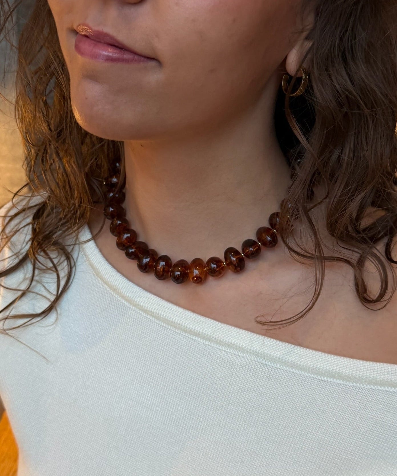 Leah Perlehalskæde - Orange - ByStenholt.dk