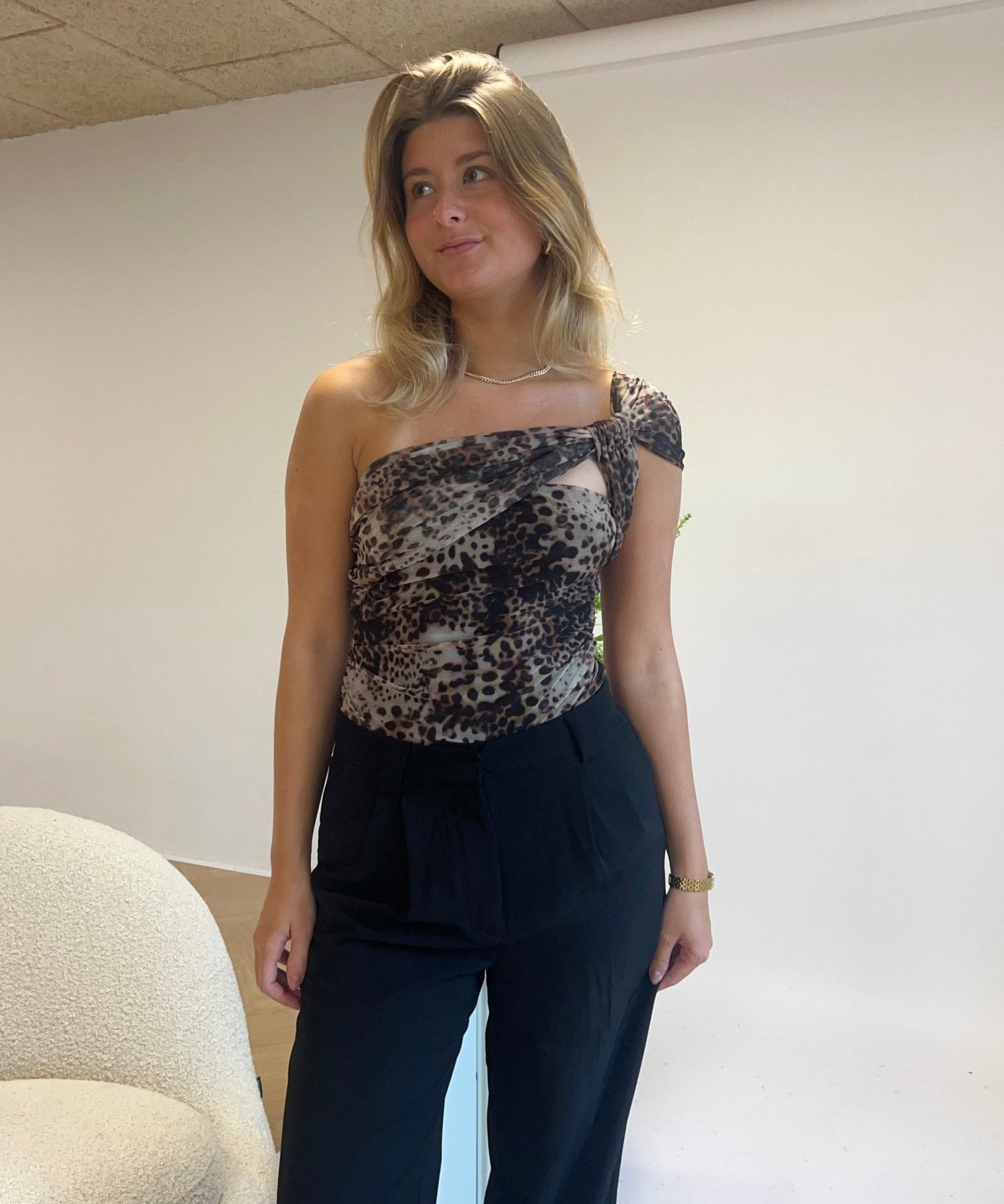 Leopard One Shoulder Top - ByStenholt.dk