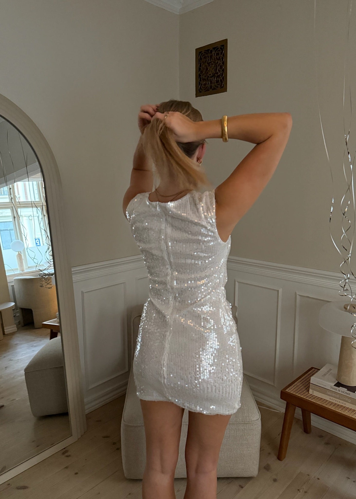 Luna Paillet Mini Kjole - Hvid - ByStenholt.dk