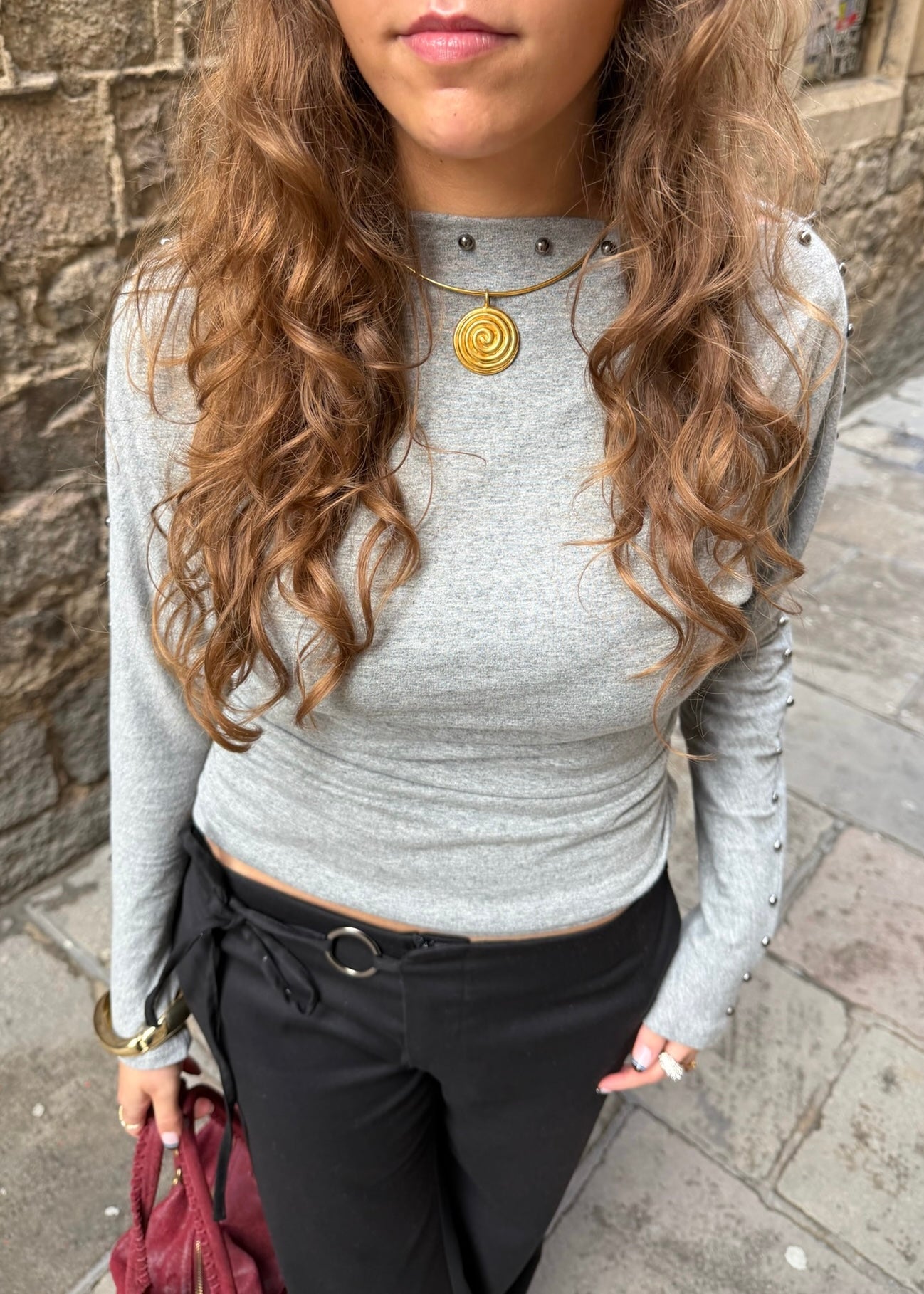 Nova Bluse med Nitter - Grå - ByStenholt.dk