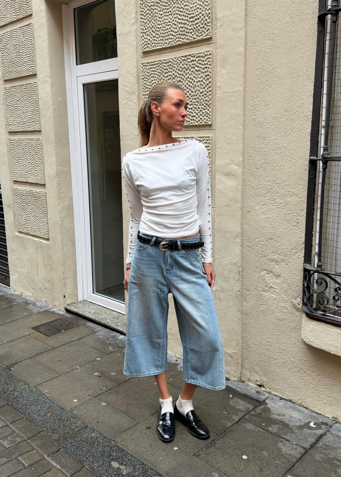 Nova Bluse med Nitter - Hvid - ByStenholt.dk