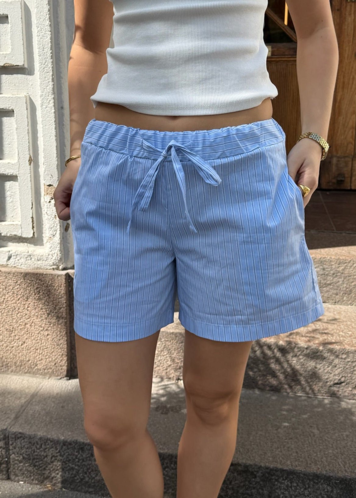 S - 169cm