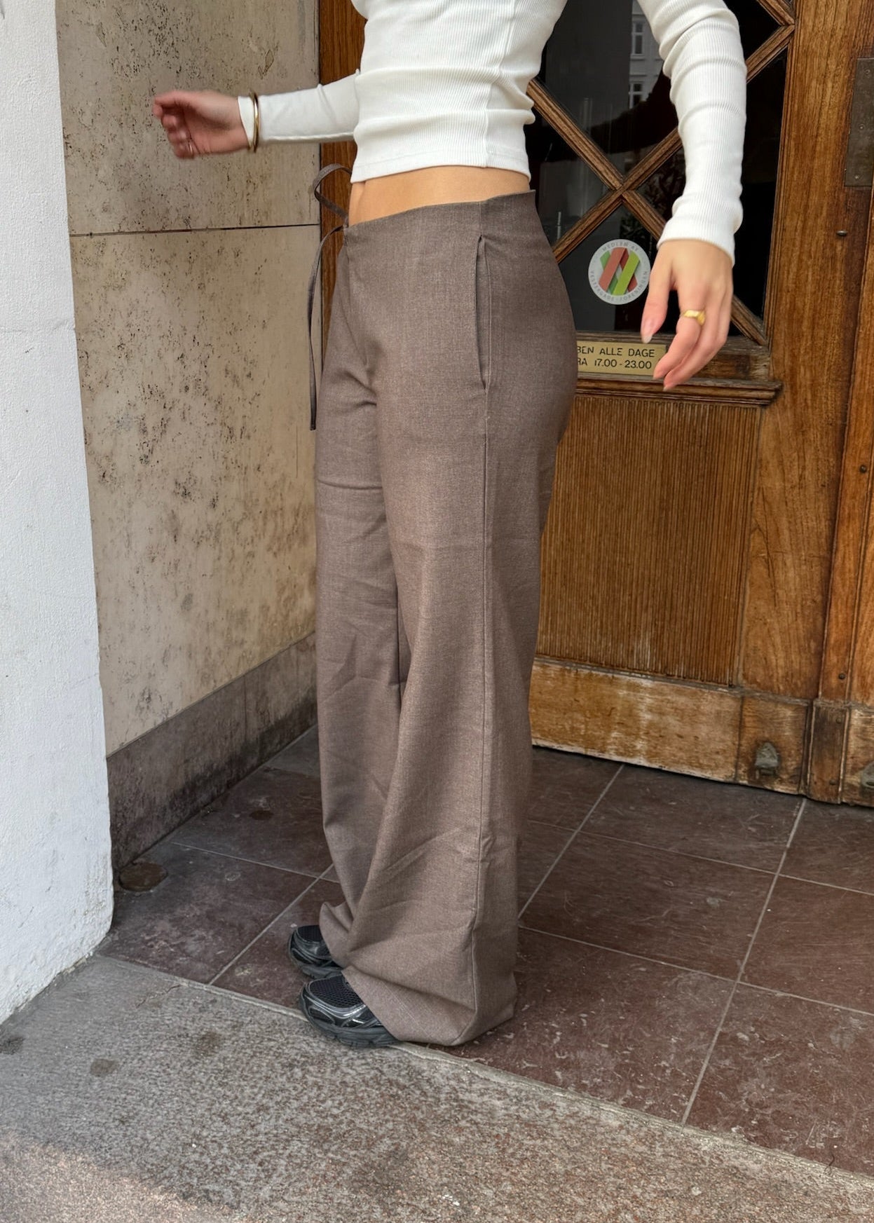 Rio Habitbukser med Metalring - Mørkebrun - ByStenholt.dk