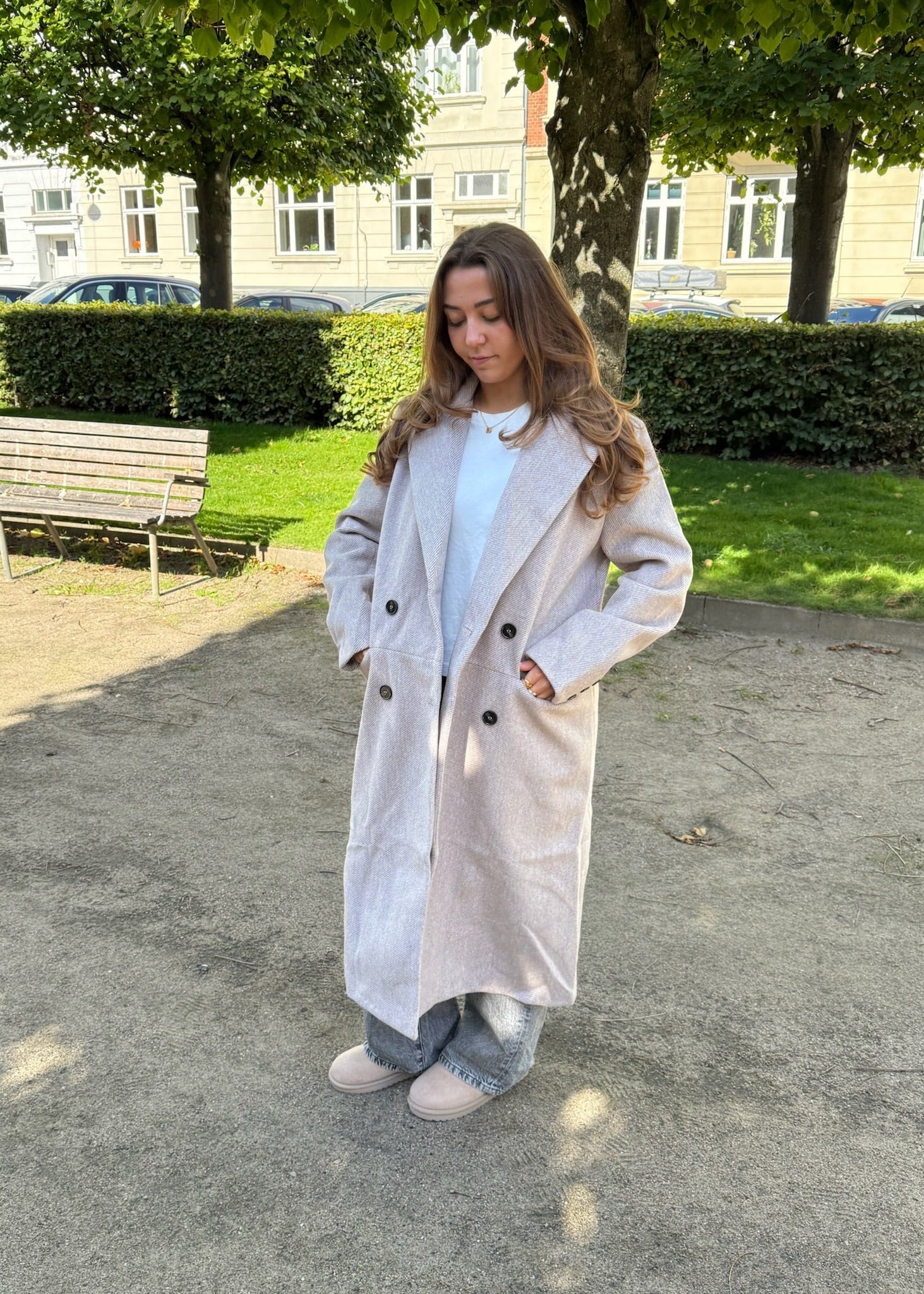 Victoria Lang Coat - Beige - ByStenholt.dk